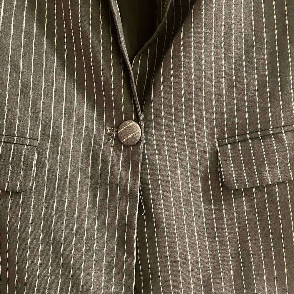 L’Academie Blazer jacket dark gray REVOLVE - Picture 6 of 8